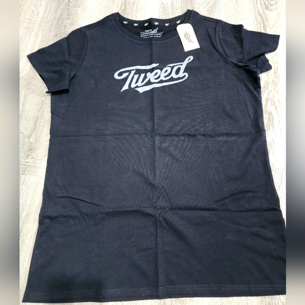 NWT Black Tweed size L t-shirt